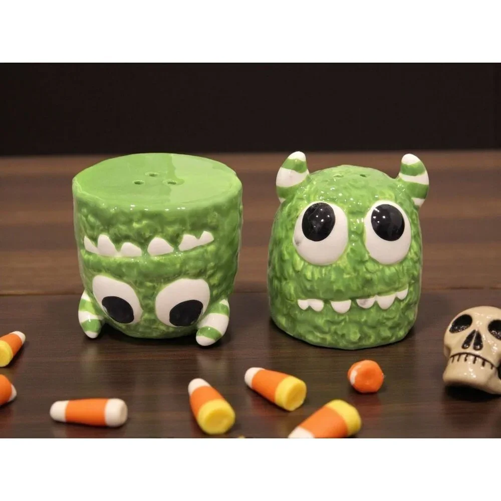 New Monster Halloween Salt & Pepper Shakers Salt N Pepper Dinning Decor Set